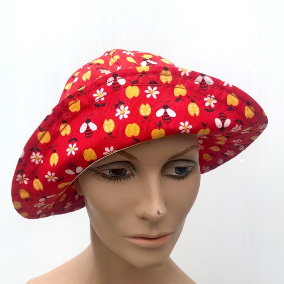 Vintage 60’s mod bumblebee daisy apples floppy novelty print bucket hat - Picture 3 of 8